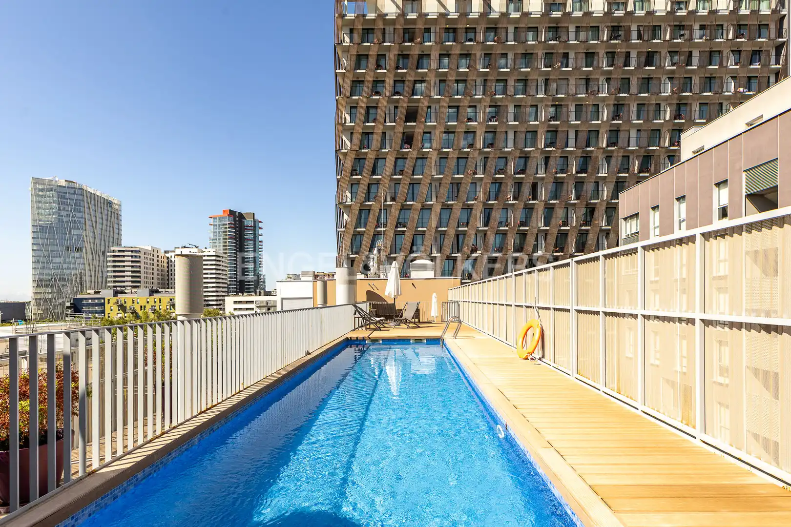 Swimming pool of Flat for sale in Sant Adrià de Besòs  with Air Conditioner, Heating and Parquet flooring