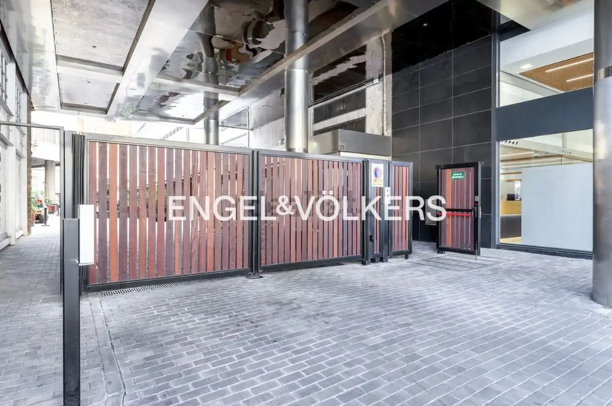 Exterior view of Lofts for rent in Madrid  with Air Conditioner, Heating and Furnished