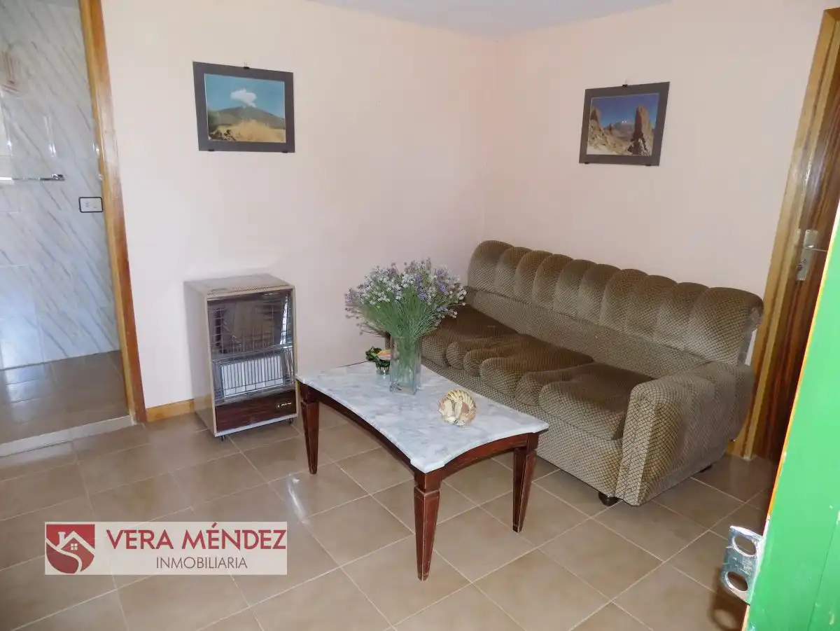 Sala d'estar de Casa o xalet en venda en La Orotava amb Terrassa i Moblat