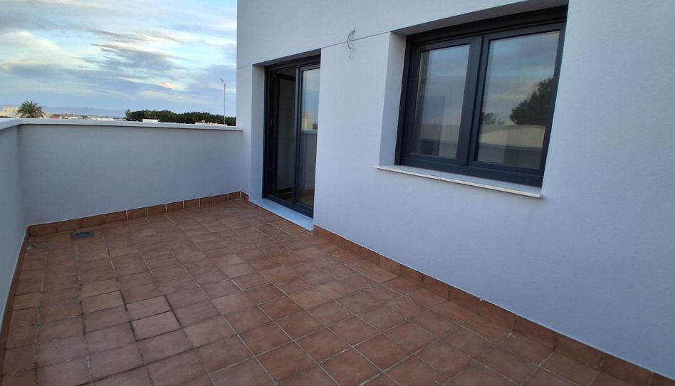 Foto 1 de Piso en venta en Camino Cruz de Martos, 14, La Cañada de San Urbano, Almería