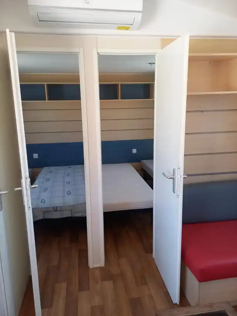 Habitación de Planta baja en venta en Cuenca Capital con Aire acondicionado