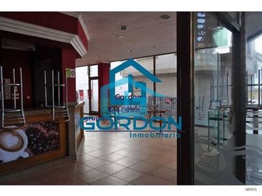 Local comercial en venta en Adina- Portonovo