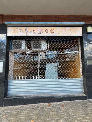 Local comercial en Alquiler en Carrer de Josep Irla, 5 en Torrent Ballester