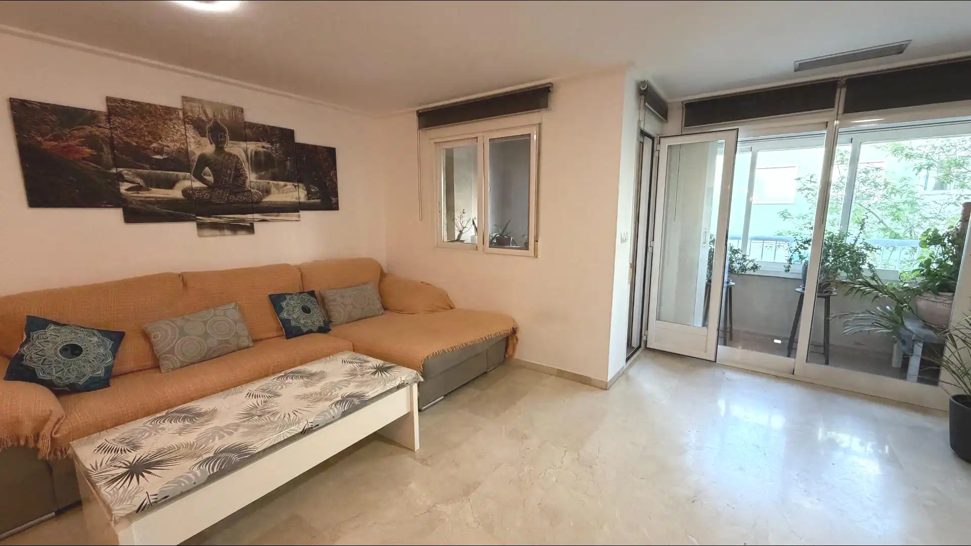 Wohnzimmer von Wohnung zum Verkauf in Elche / Elx mit Klimaanlage und Balkon
