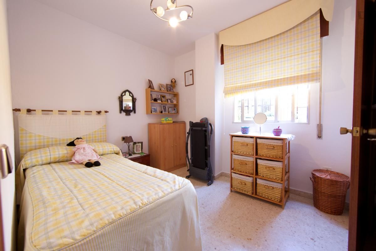 Apartament per a compartir a Poniente-Norte - Miralbaida - Parque Azahara