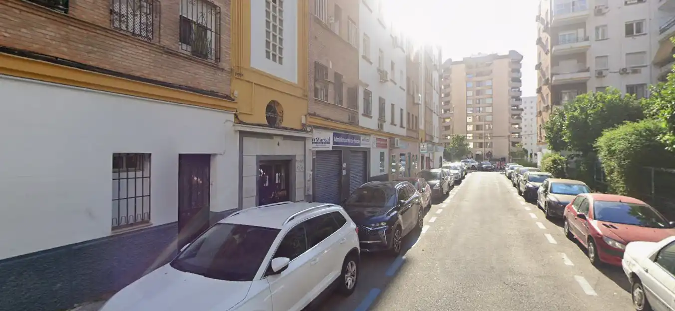 Vista exterior de Casa o chalet en venta en Sevilla