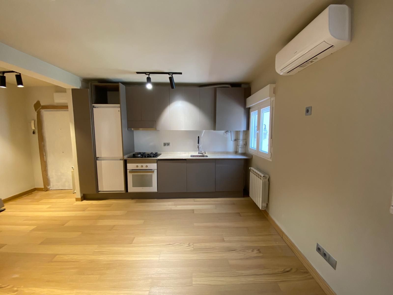 Cuina de Pis en venda en  Madrid Capital amb Aire condicionat, Calefacció i Parquet