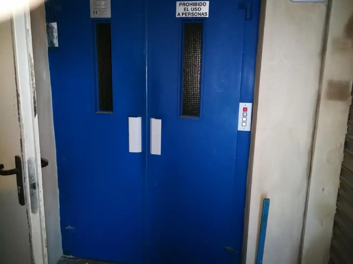 Business premises for sale in Calle López de Aguirre, imagen 2