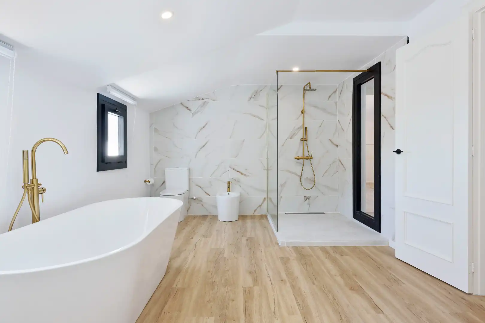 Chalet con terraza en venta en Carrer del Frontó, imagen 16