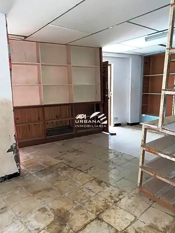Commercial properties for sale in San Juan De Ávila, 4, Montilla