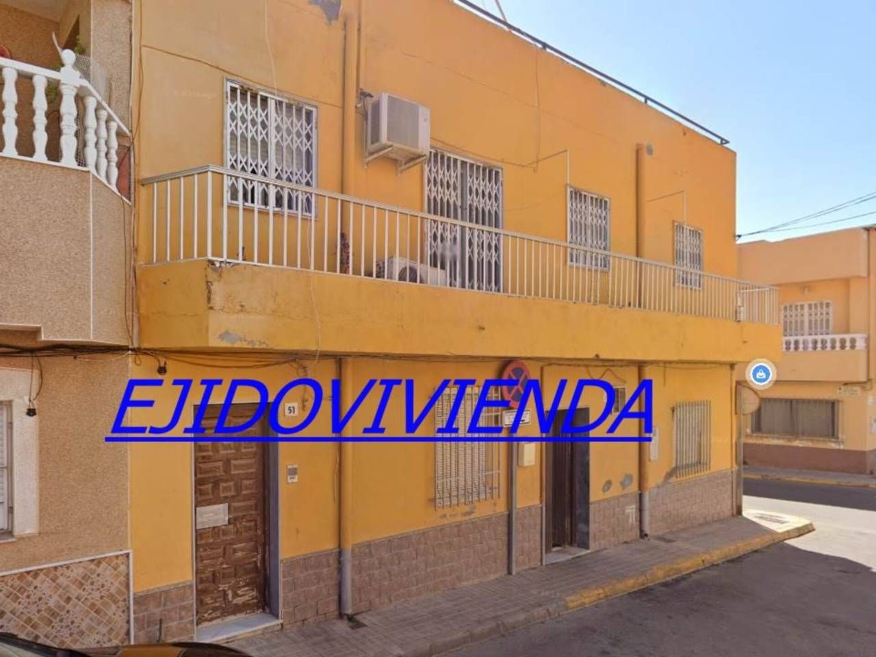 Vista exterior de Casa o xalet en venda en El Ejido amb Terrassa