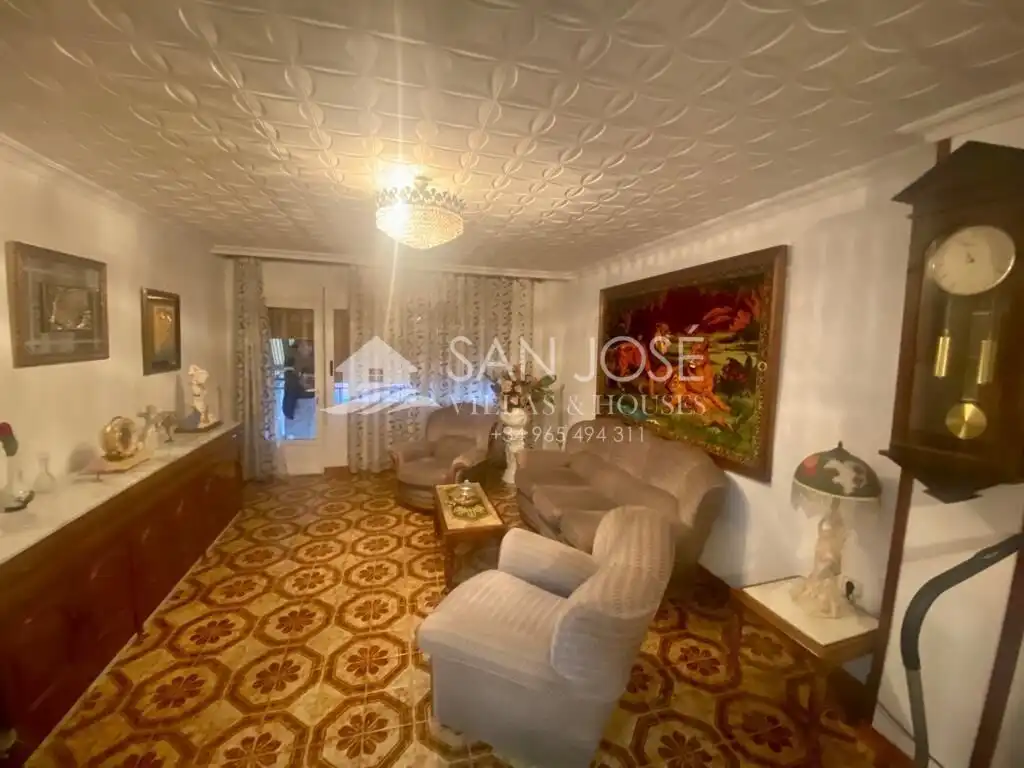 Living room of Houses for sale in San Vicente del Raspeig / Sant Vicent del Raspeig  with Air Conditioner, Private garden and Terrace