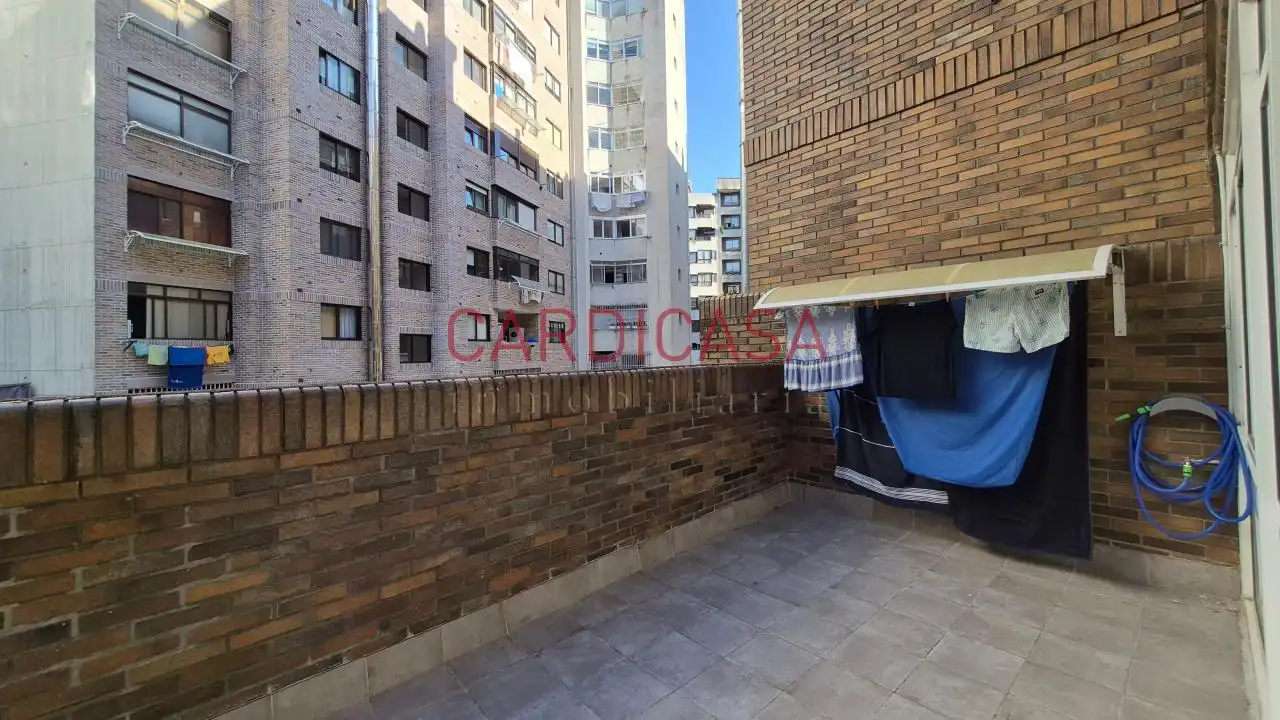 Balcony of Flat for rent in Vigo   with Heating, Parquet flooring and Terrace