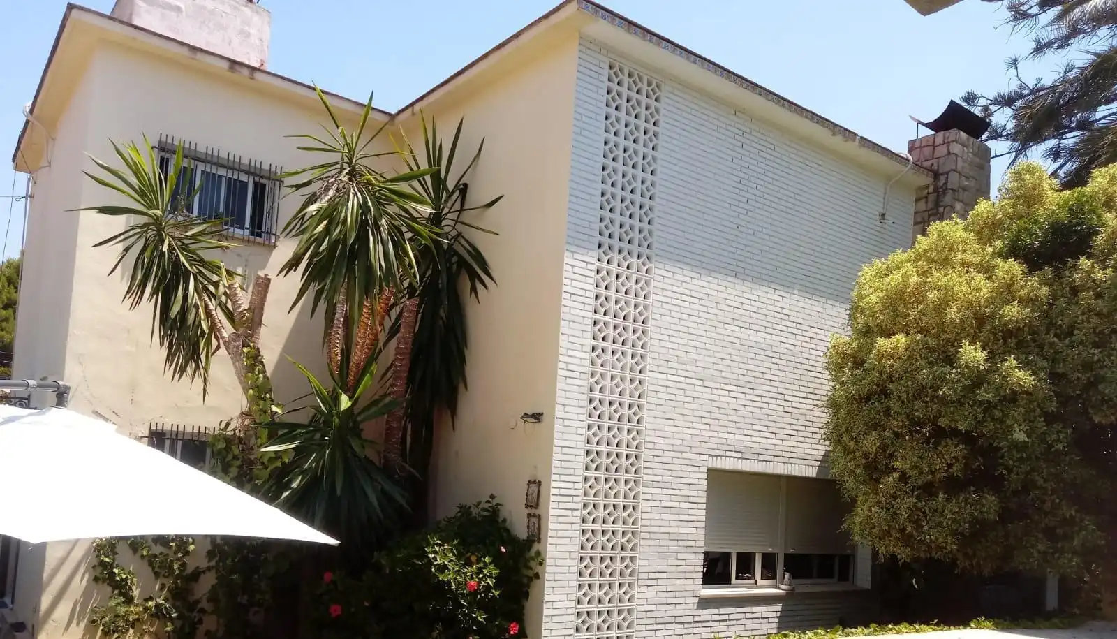 Vista exterior de Casa o chalet en venta en Torrent con Aire acondicionado, Jardín privado y Terraza