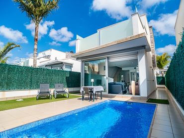 Xalet amb piscina en venda a Lo Pagán