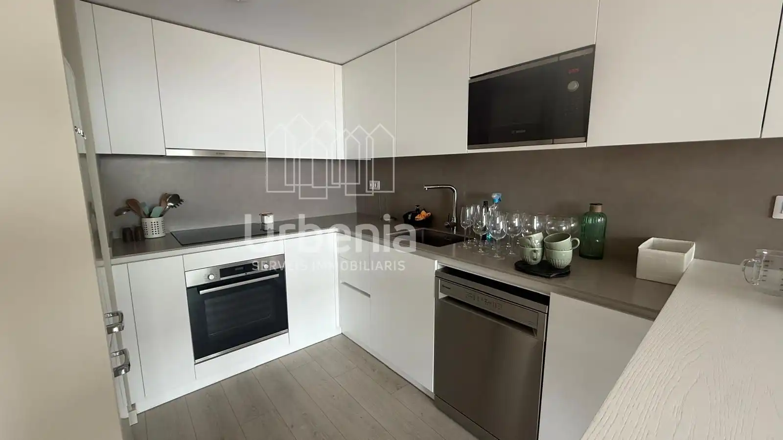 Cocina de Piso de alquiler en Mataró con Aire acondicionado, Calefacción y Terraza