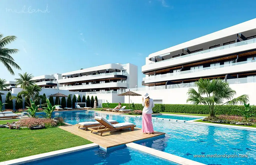 Apartamento con piscina en venta en Las Lomas de Rame - Bahía Bella