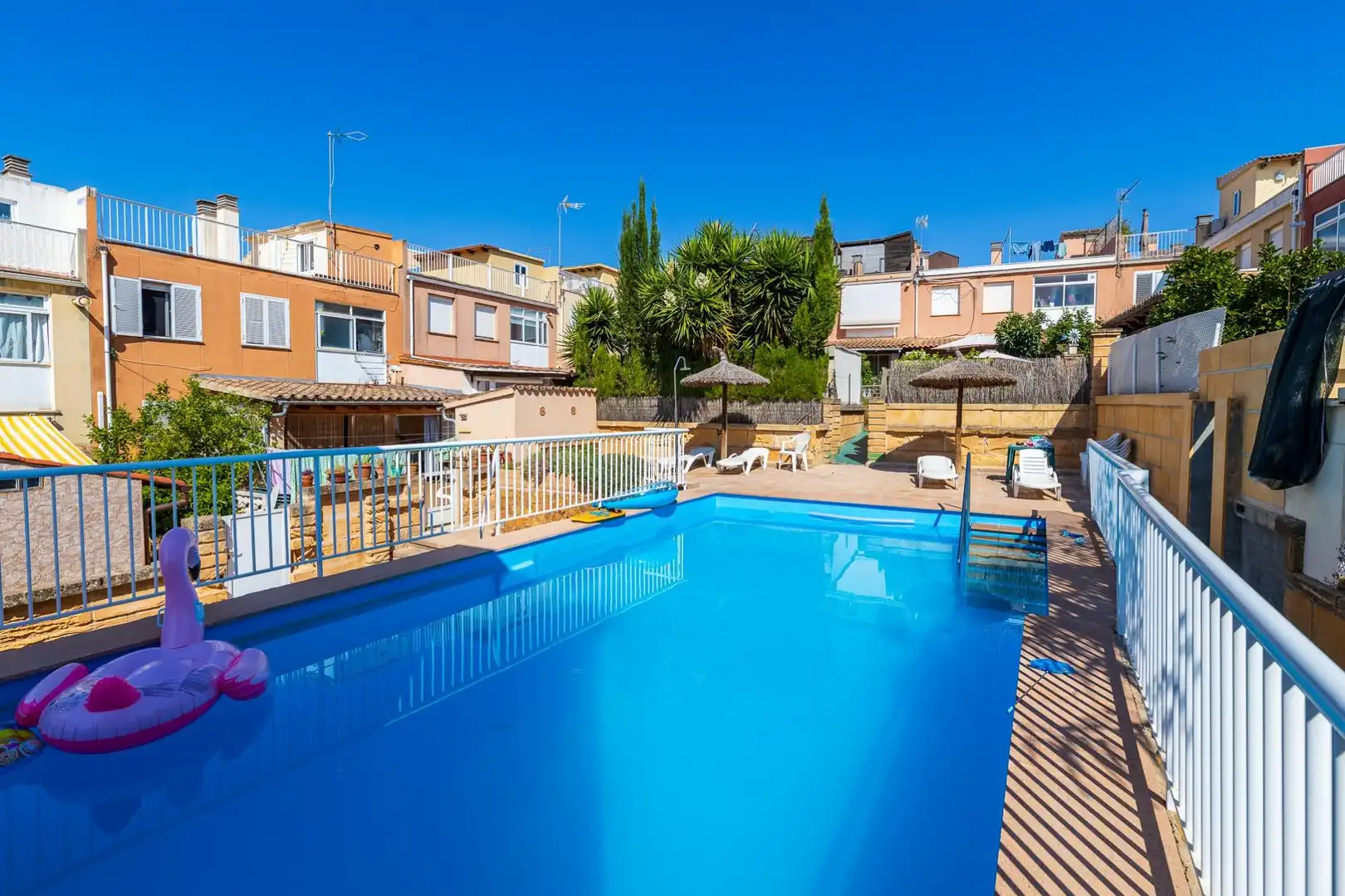 Piscina de Planta baja en venta en  Palma de Mallorca con Jardín privado, Terraza y Piscina comunitaria