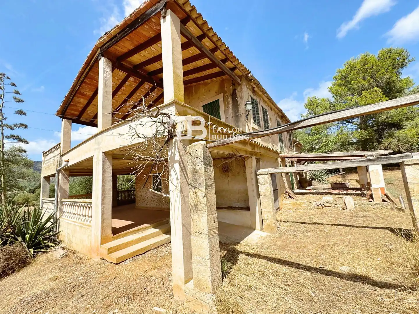 Vista exterior de Casa o xalet en venda en Alaró amb Terrassa i Piscina