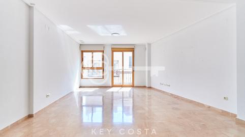 Photo 5 of Flat for sale in Calle San Vicente, Mercado, Alicante