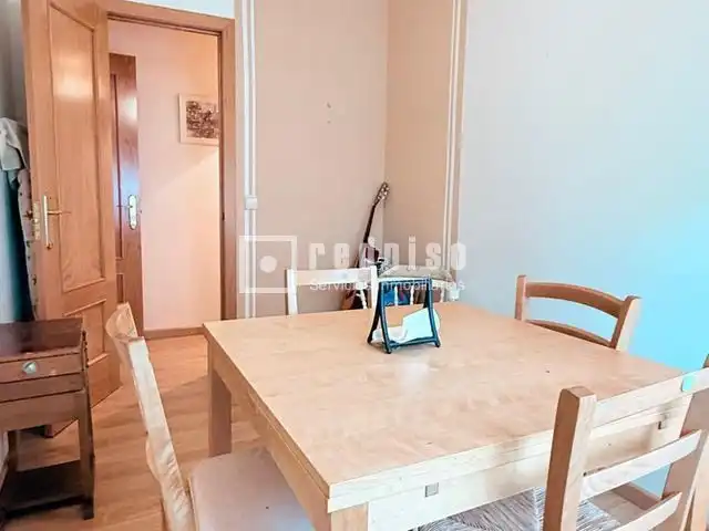 Schlafzimmer von Gebäude zum Verkauf in Madrid