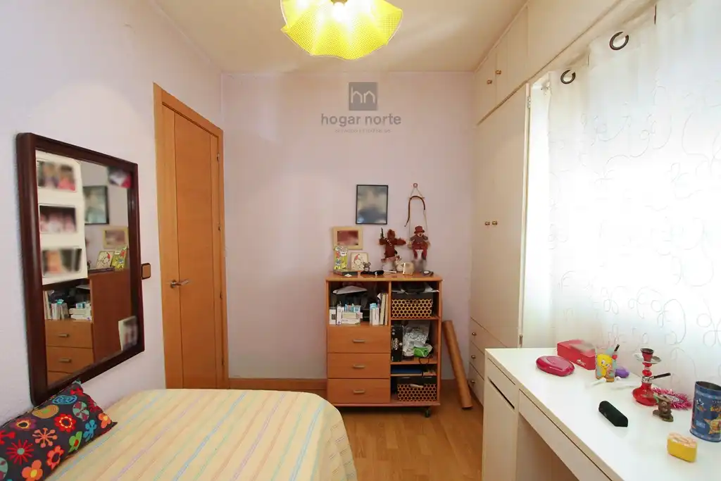 Bedroom of Flat for sale in Alcobendas  with Heating, Terrace and Community pool