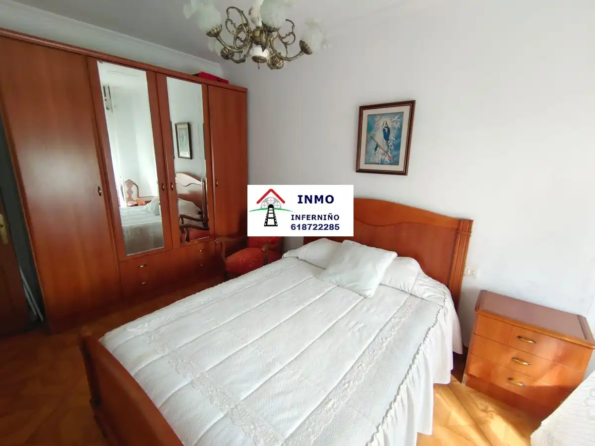 Habitación de Casa o chalet en venta en Ferrol con Calefacción y Trastero