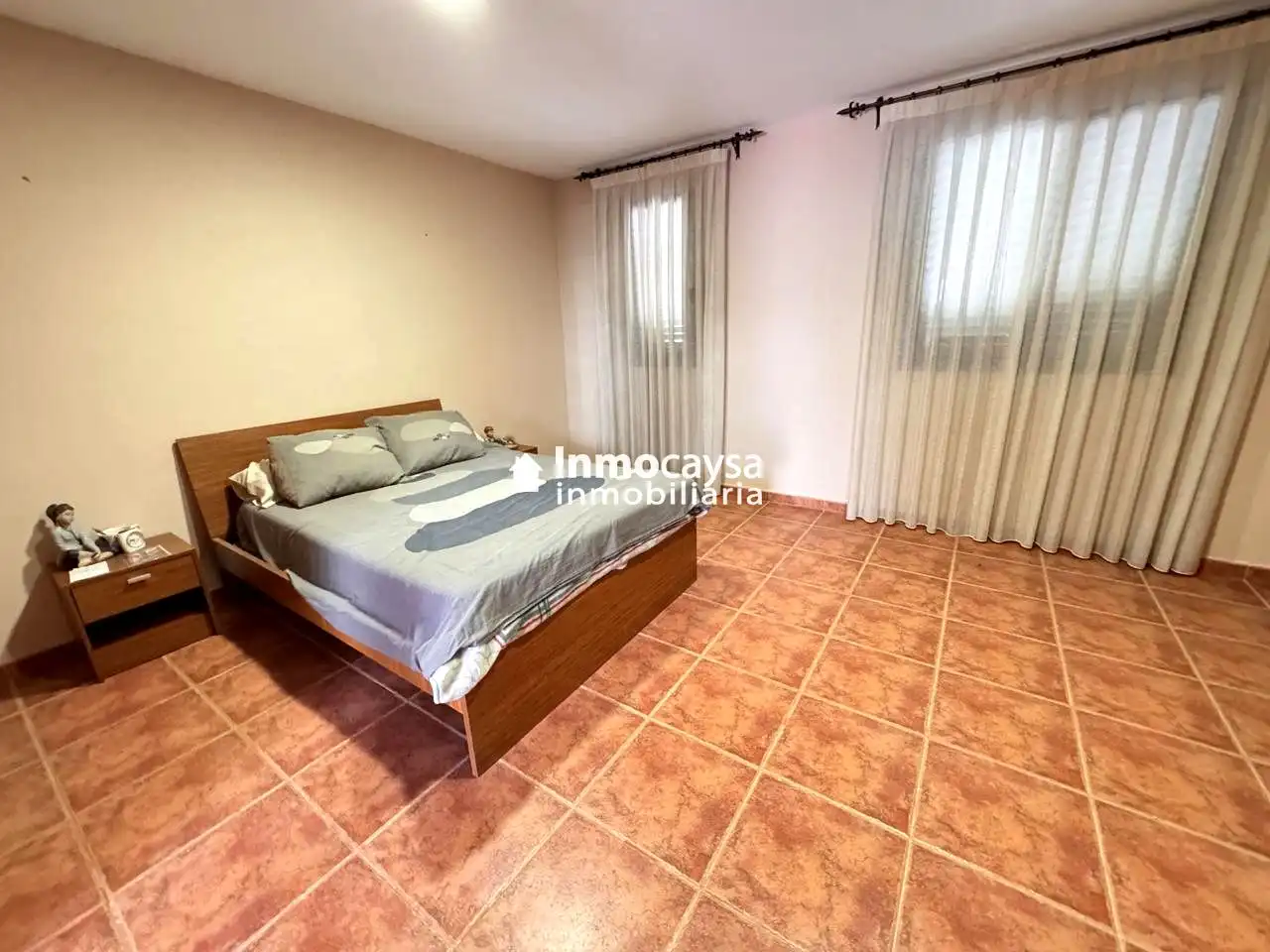 Habitación de Casa o chalet en venta en Novelé  / Novetlè con Aire acondicionado, Terraza y Piscina