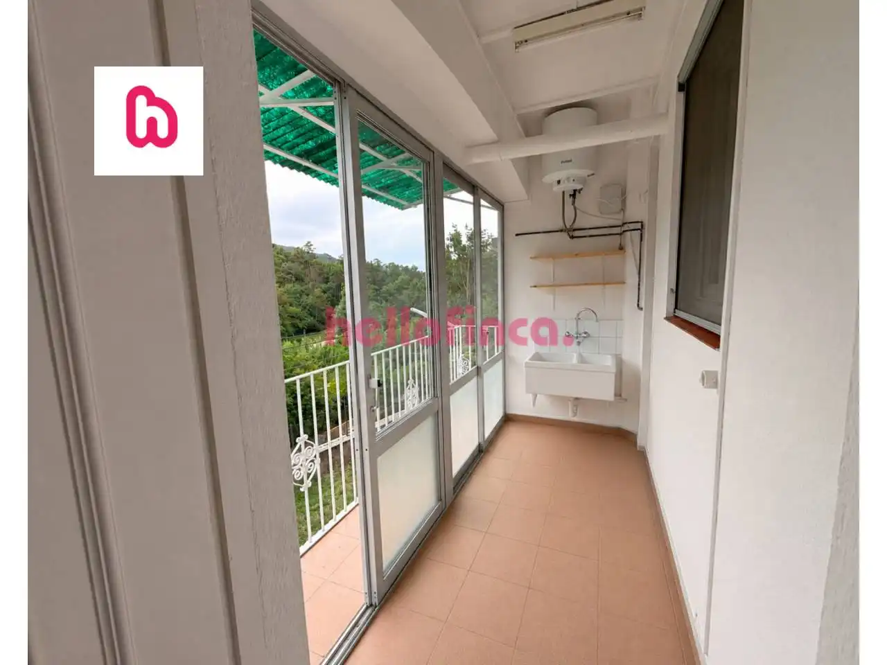Terraza de Piso en venta en Gironella con Calefacción, Balcón y Alarma
