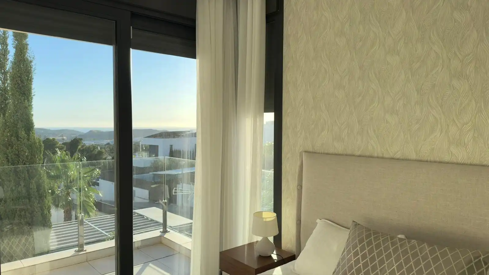 Habitación de Casa o chalet de alquiler en Finestrat con Aire acondicionado, Calefacción y Jardín privado