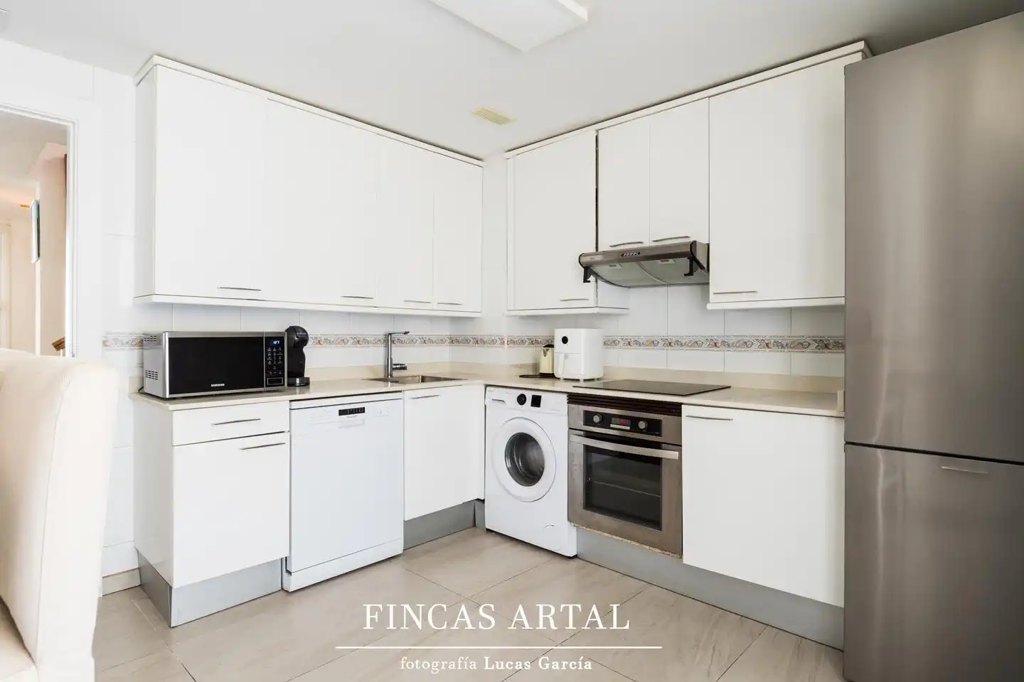 Kitchen of Houses for sale in Zaragoza  with Air Conditioner, Heating and Private garden