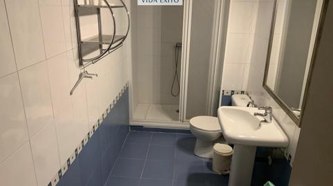 Foto 4 de Piso de alquiler en Peñamefecit - Avda Barcelona, Jaén