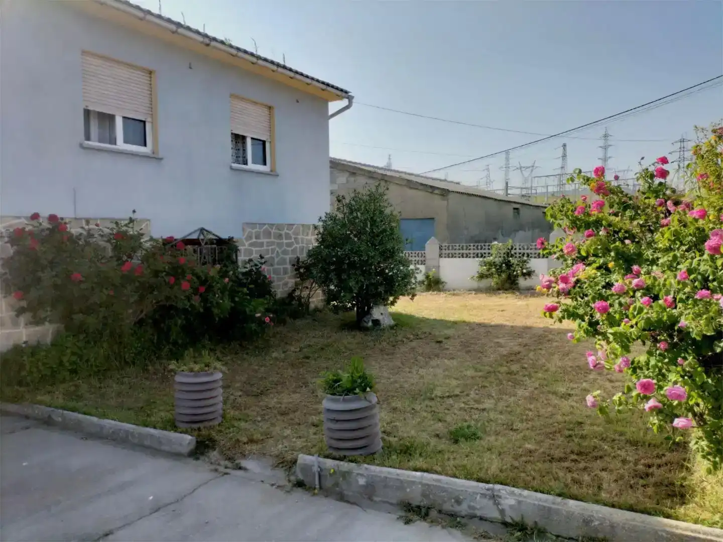 Wohnung zum Verkauf in Valdeolea mit Privatgarten und Schwimmbad