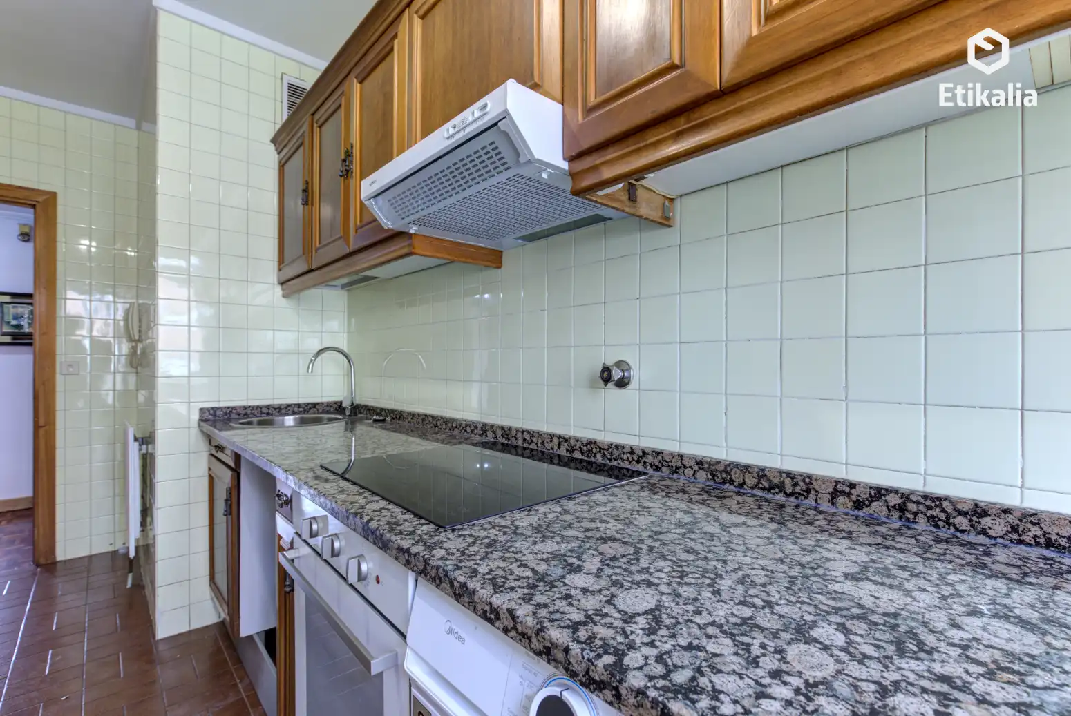 Cocina de Piso en venta en Vitoria - Gasteiz con Calefacción, Terraza y Trastero