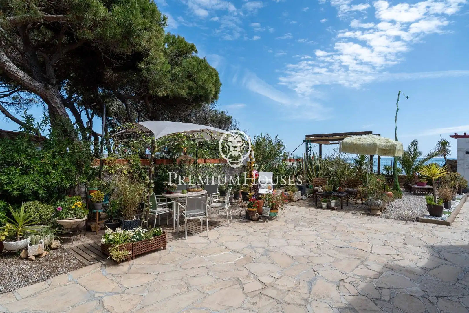 Terrassa de Casa o xalet en venda en Tarragona amb Aire condicionat, Calefacció i Jardí privat