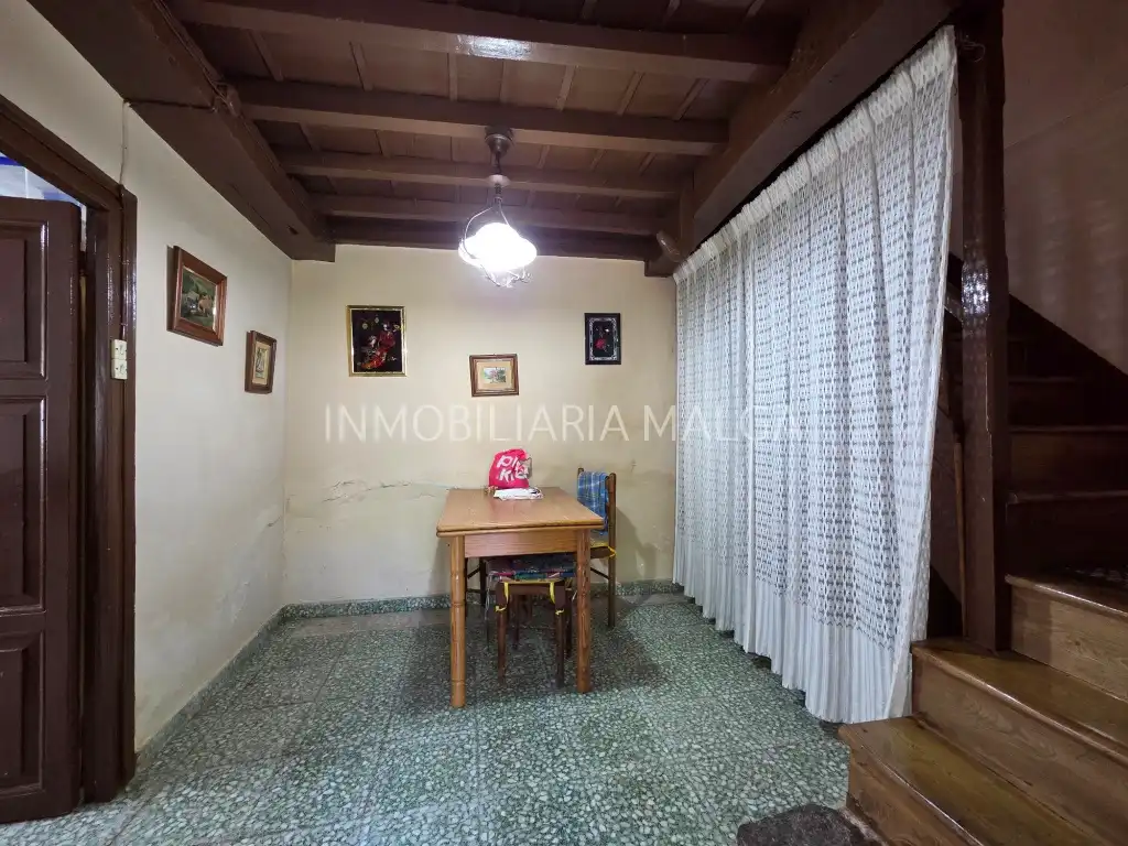Casa o xalet en venda en Colunga amb Parquet, Traster i Moblat