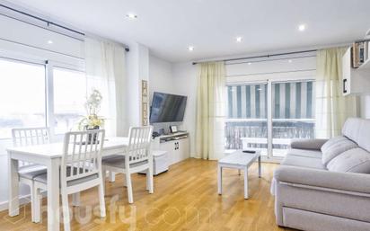 Living room of Flat for sale in Mataró  with Air Conditioner, Heating and Parquet flooring