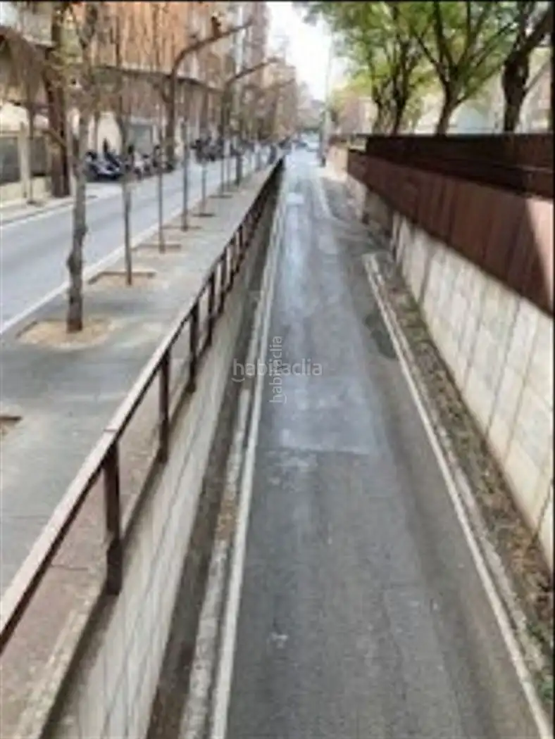 Einzelparkplatz zum Verkauf in Rambla del Brasil 85, imagen 9