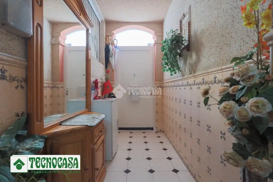Maison jumelée avec terrasse à vendre à Adra