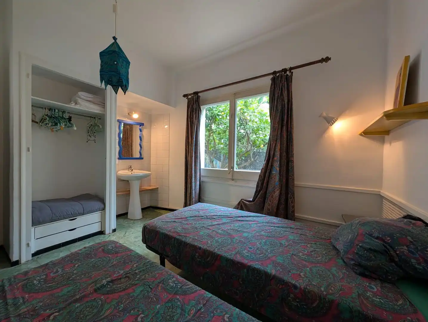 Schlafzimmer von Haus oder Chalet zum Verkauf in Roses mit Privatgarten, Terrasse und Möbliert