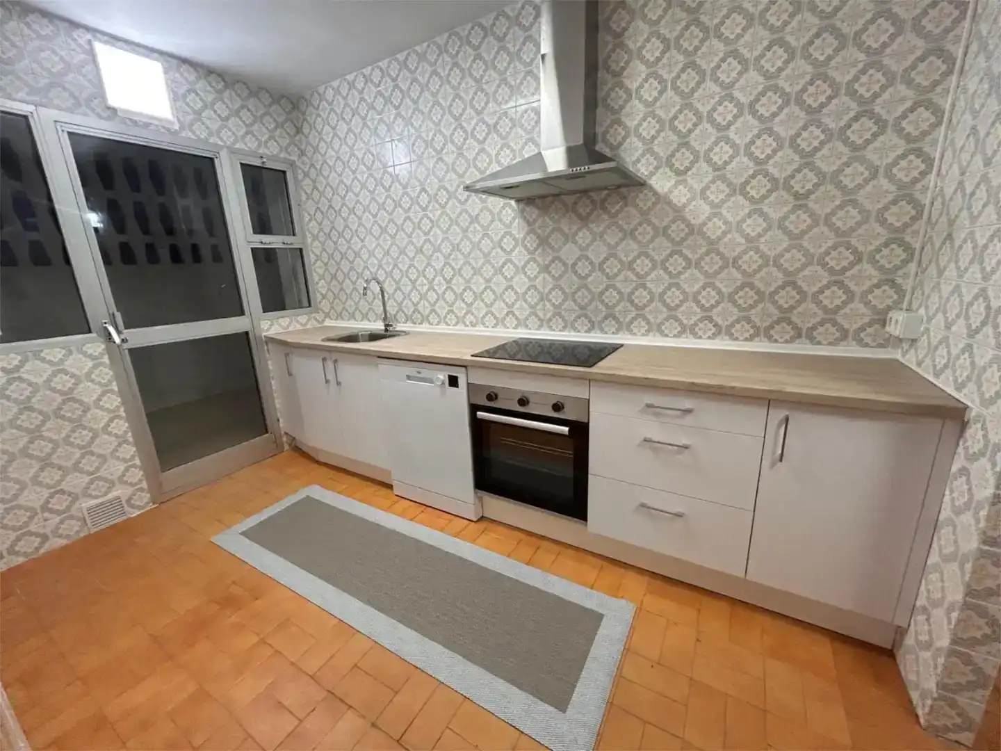 Küche von Wohnung zur Miete in Este