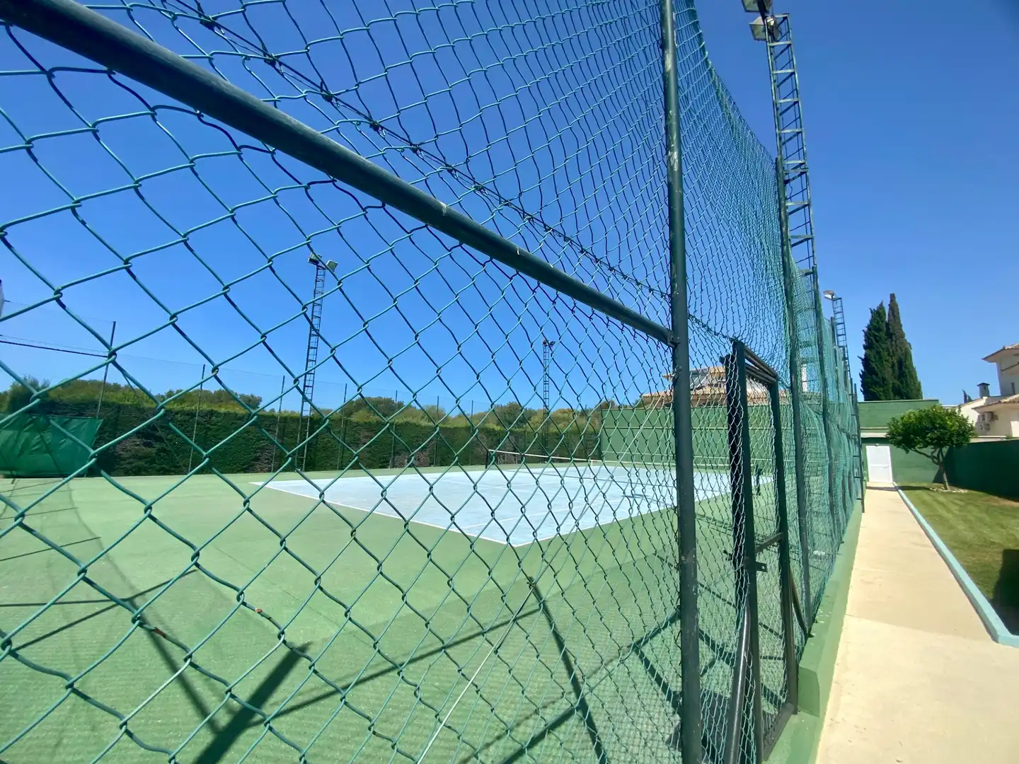 Vista exterior de Casa o chalet en venta en El Puerto de Santa María con Calefacción, Jardín privado y Piscina