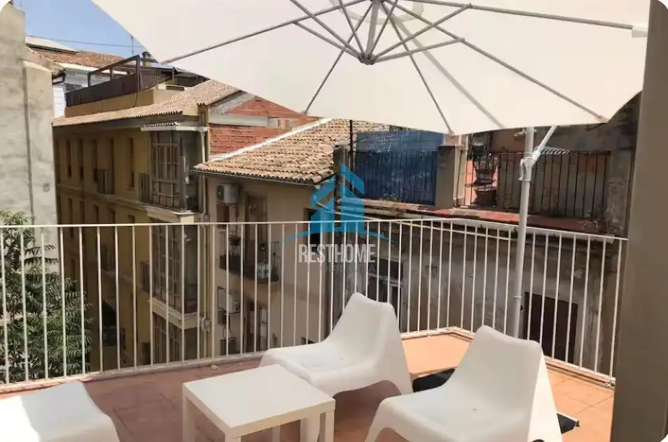 Terrace of Houses for sale in Valencia  with Air Conditioner, Terrace and Furnished