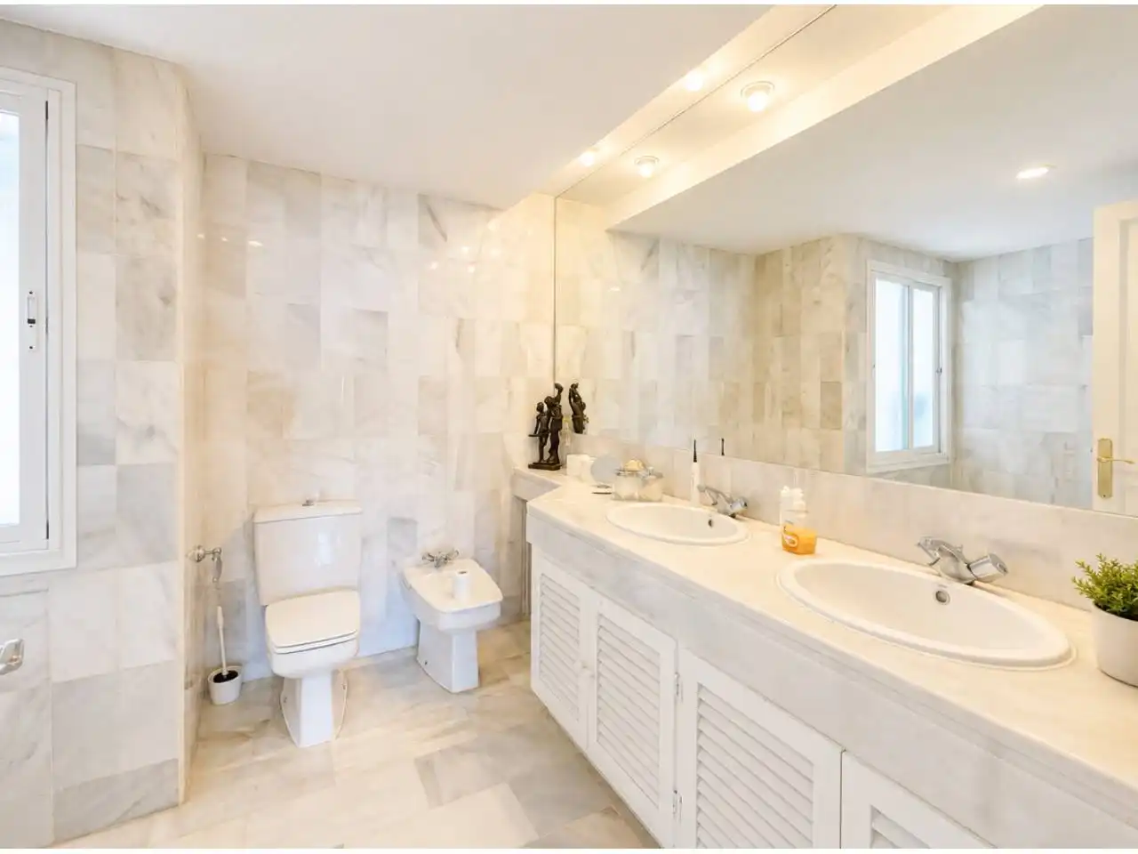 Baño de Apartamento en venta en Ojén con Aire acondicionado, Calefacción y Terraza