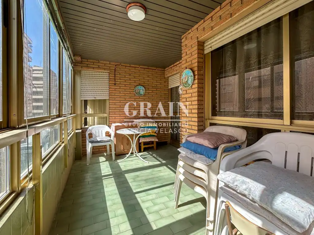Flat with terrace for sale in Feria, imagen 2