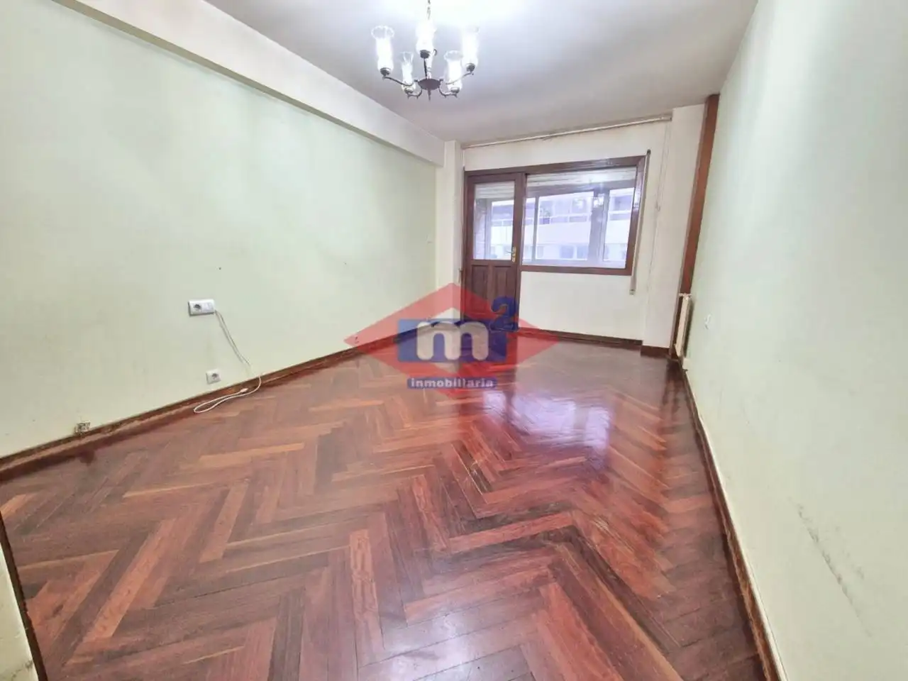 Piso en venta en Vigo  con Calefacción, Trastero y Balcón
