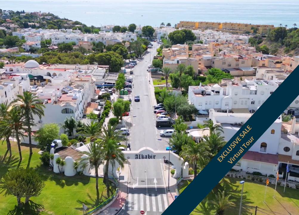 Exterior view of Single-family semi-detached for sale in El Campello  with Air Conditioner, Private garden and Terrace