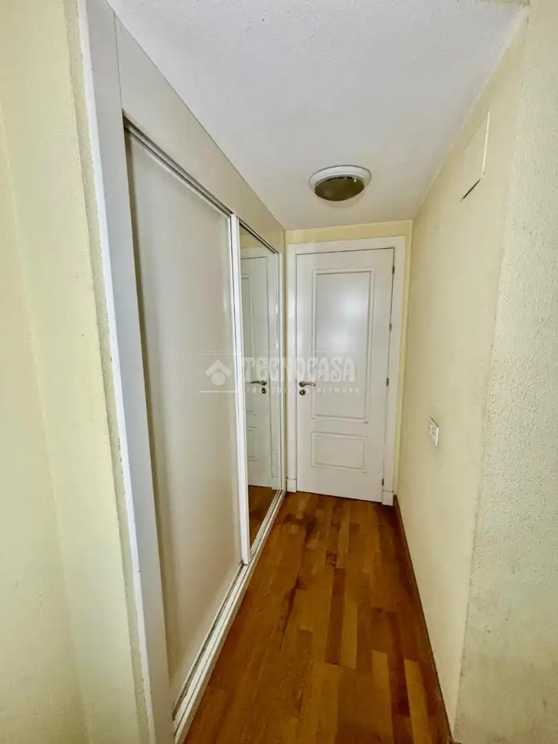 Piso en venta en Madrid con Aire acondicionado, Calefacción y Piscina comunitaria