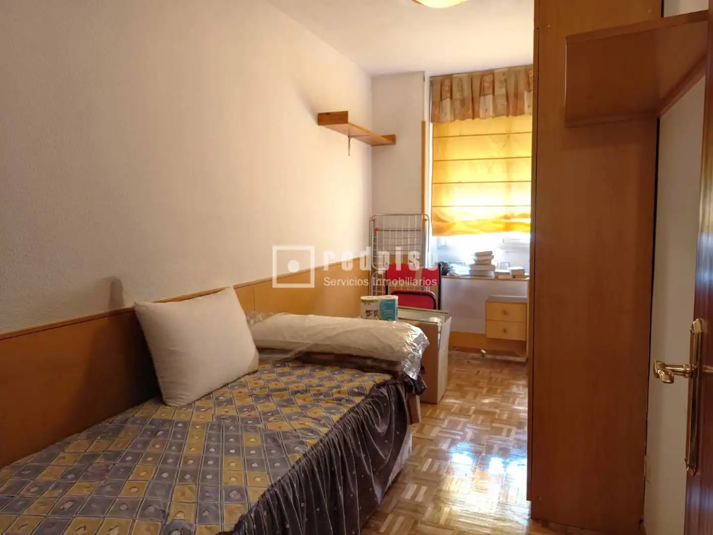 Bedroom of Flat for sale in Madrid  with Air Conditioner, Heating and Parquet flooring