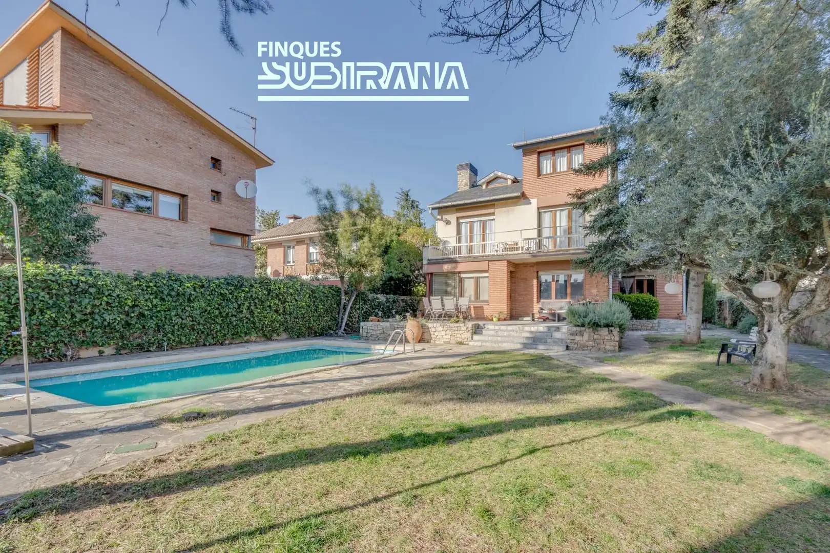 Exterior view of Houses for sale in Igualada  with Heating, Private garden and Terrace